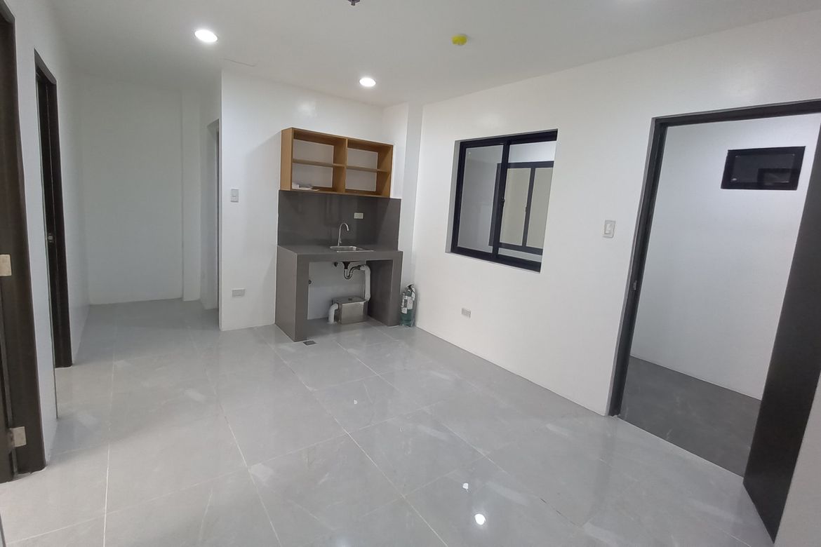 2 Bedroom Apartment for Rent in Tejeros, Makati, Metro Manila photo 4