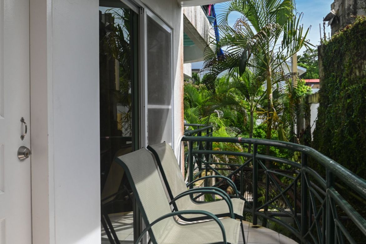 2 Bedroom Apartment for Sale in Manoc-Manoc, Malay, Aklan