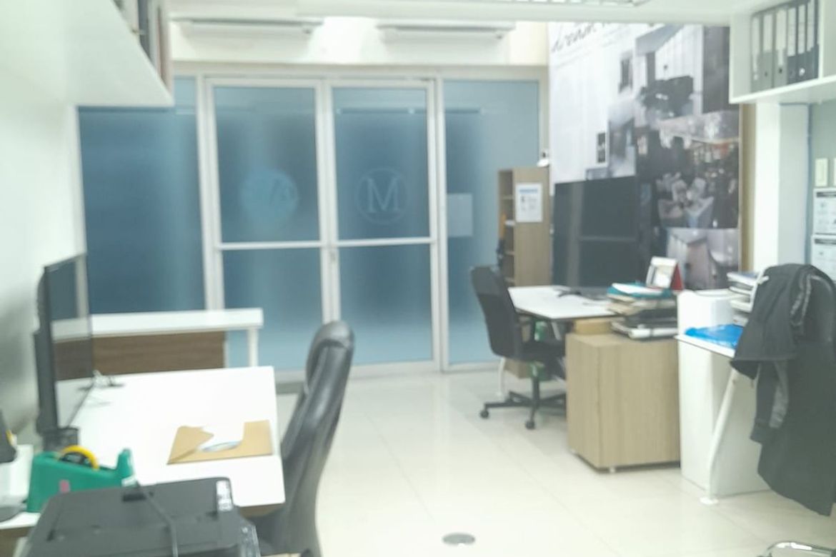 2 Bedroom Commercial for Sale in Fort Palm Spring, BGC, Taguig, Metro Manila – photo 2