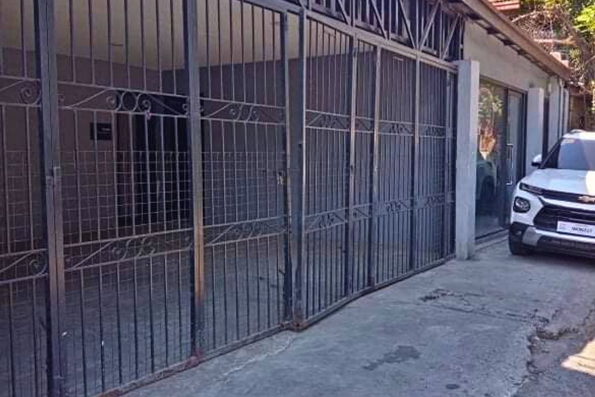 2 Bedroom Commercial for Sale in San Nicolas, Pasig, Metro Manila – photo 3