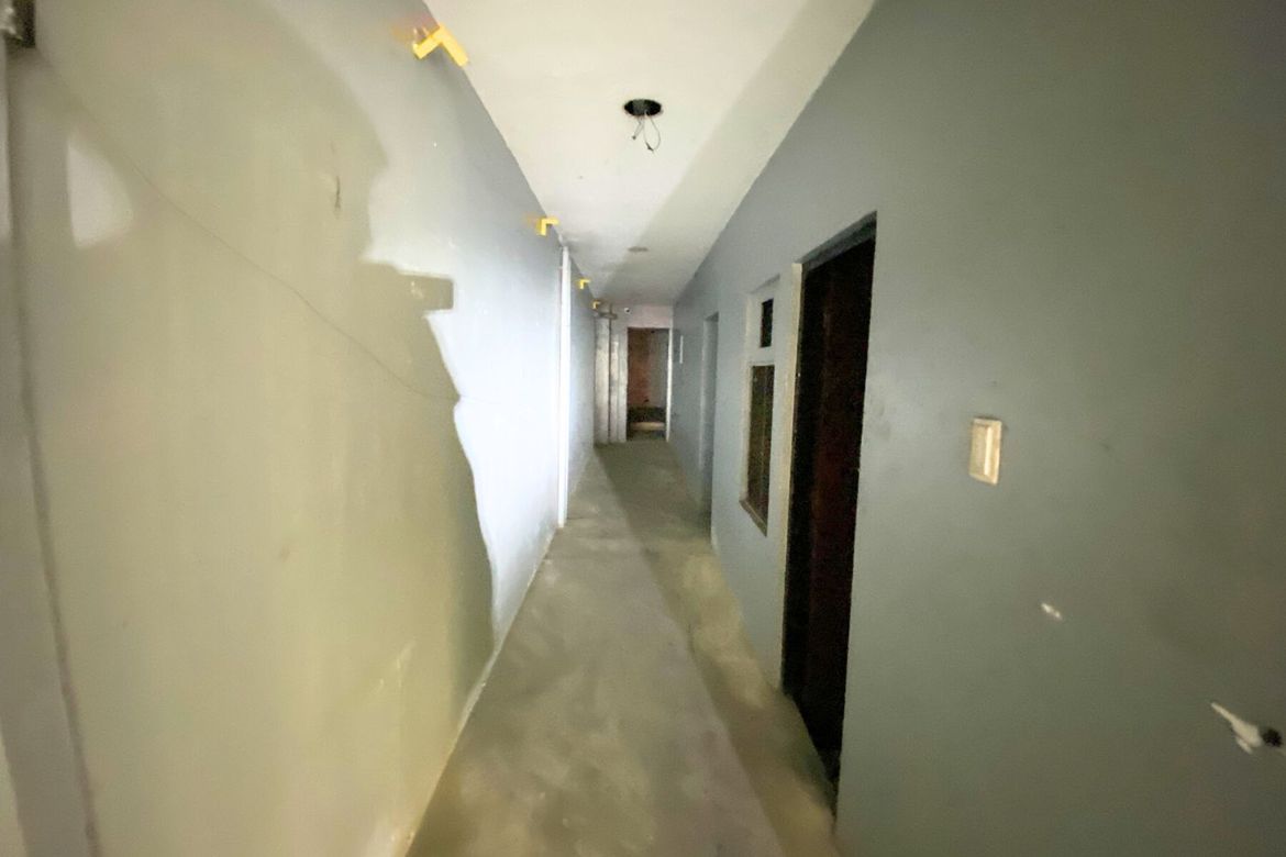 2 Bedroom Commercial for Sale in San Nicolas, Pasig, Metro Manila – photo 8