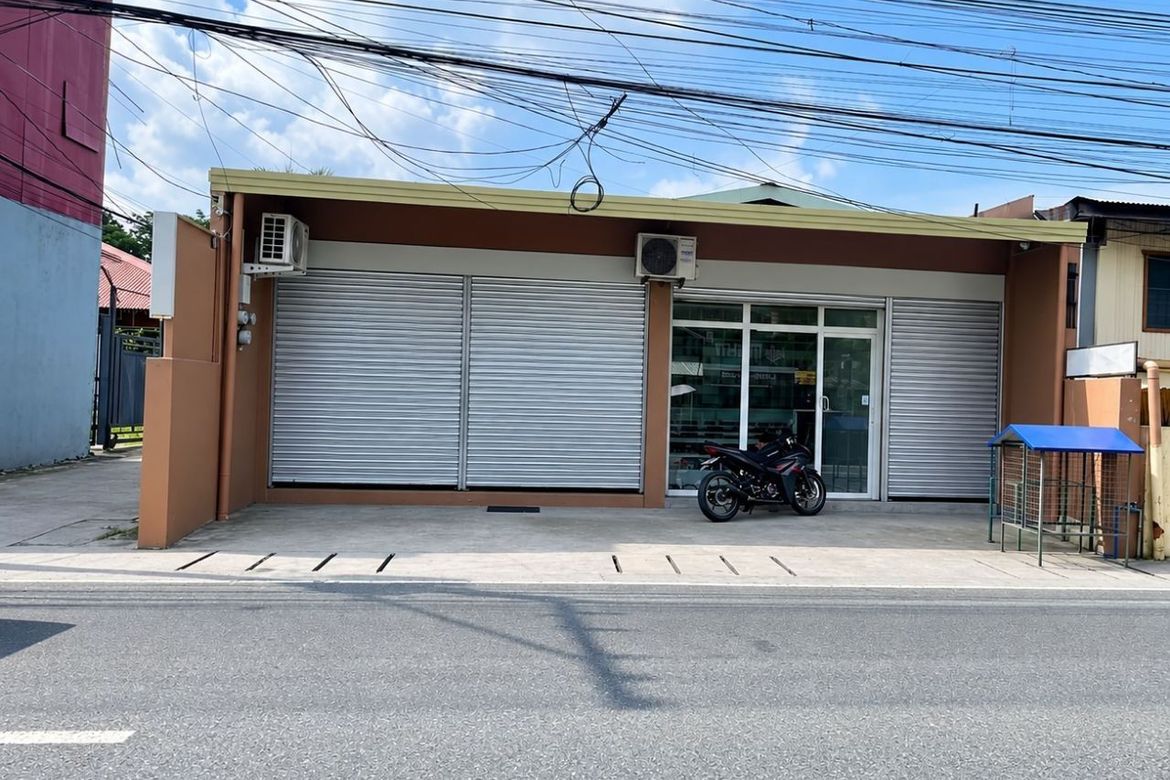 2 Bedroom Commercial for Sale in Tabun, Mabalacat, Pampanga