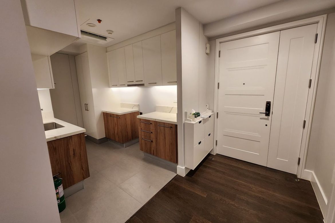 2 Bedroom Condo for Rent in 8 Benitez Suites, Bagong Lipunan Ng Crame, Quezon City, Metro Manila near LRT-2 Betty Go-Belmonte photo 2