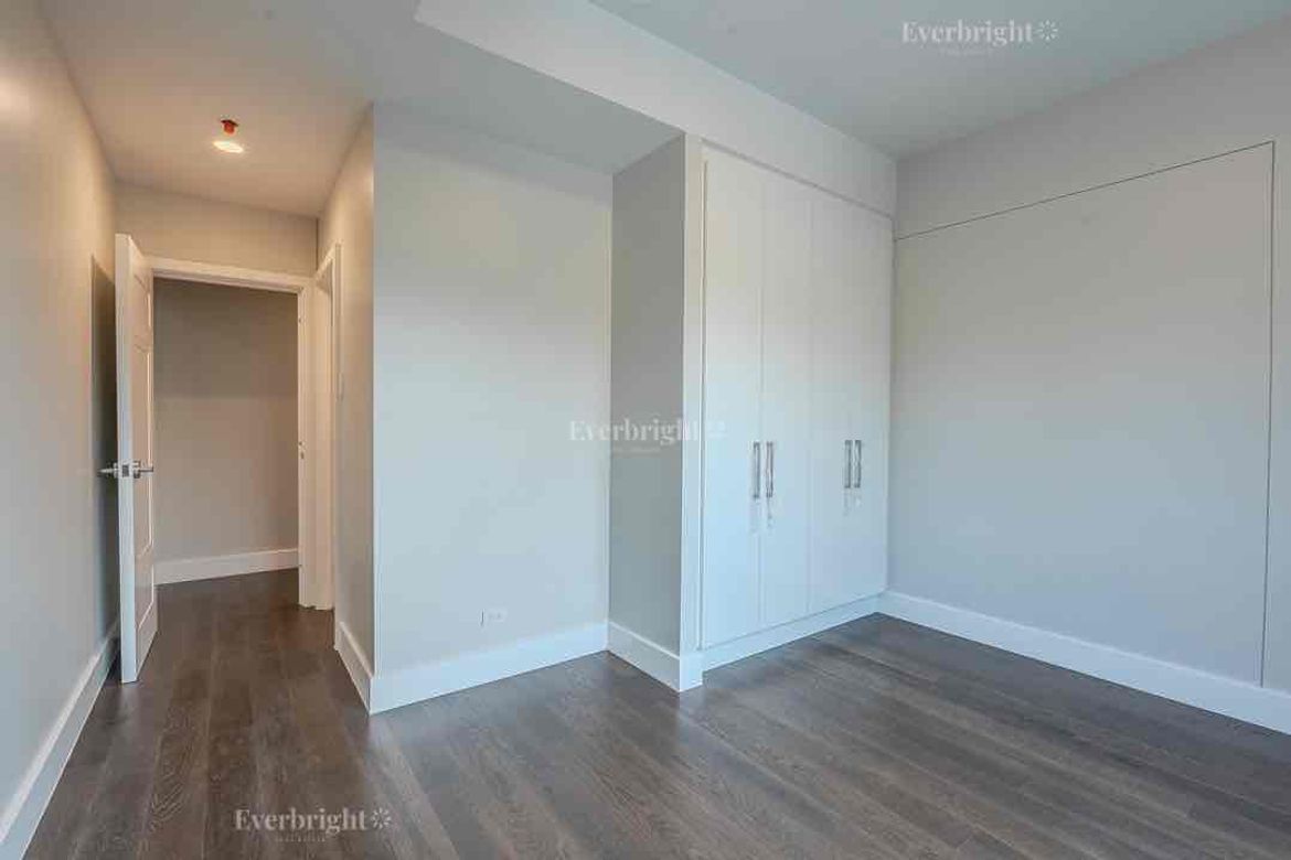 2 Bedroom Condo for Rent in 8 Benitez Suites, Bagong Lipunan Ng Crame, Quezon City, Metro Manila near LRT-2 Betty Go-Belmonte photo 8