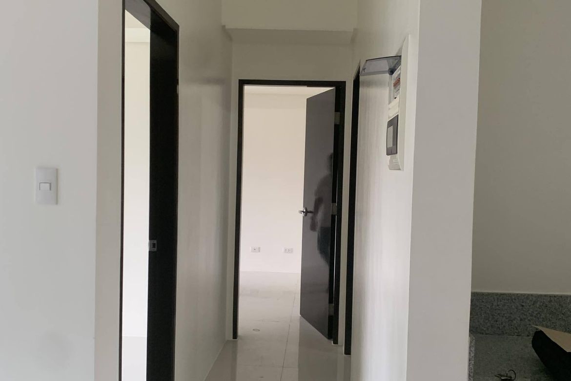 2 Bedroom Condo for Rent in Alabang, Alabang, Muntinlupa, Metro Manila photo 8