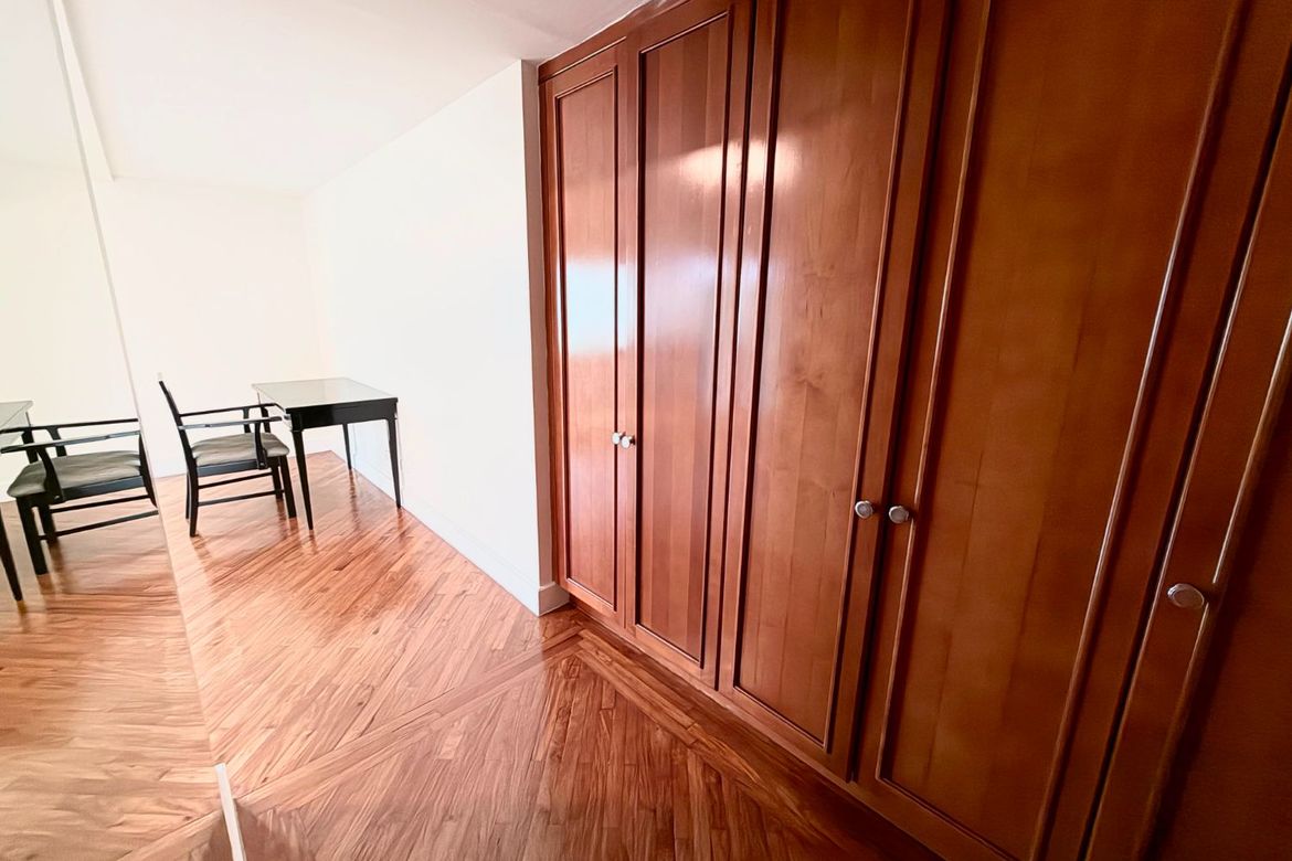 2 Bedroom Condo for Rent in Amorsolo East, Rockwell, Makati, Metro Manila photo 8