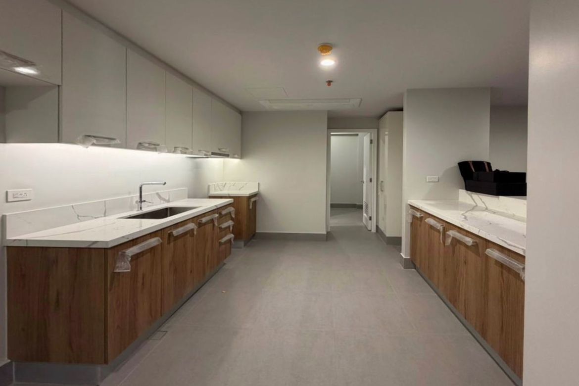 2 Bedroom Condo for Rent in Bagong Lipunan Ng Crame, Quezon City, Metro Manila near LRT-2 Betty Go-Belmonte photo 5