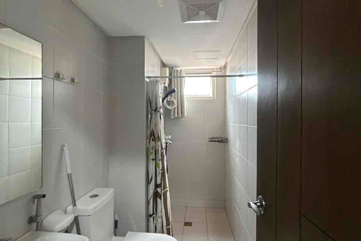 2 Bedroom Condo for Rent in Barangay 76, Pasay, Metro Manila near LRT-1 Libertad photo 7