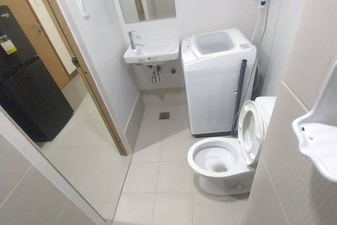 2 Bedroom Condo for Rent in Bloom Residences, San Antonio, Parañaque, Metro Manila photo 3