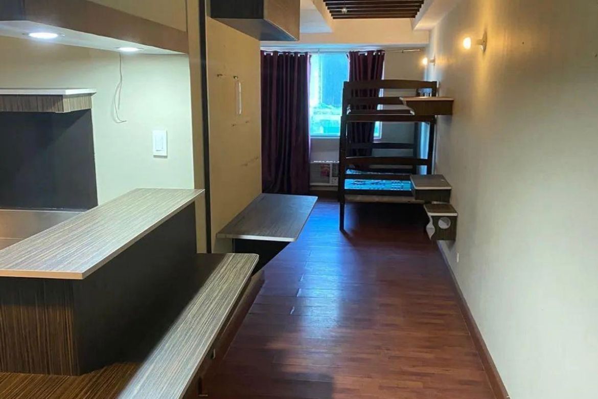 2 Bedroom Condo for Rent in Don Galo, Parañaque, Metro Manila photo 3