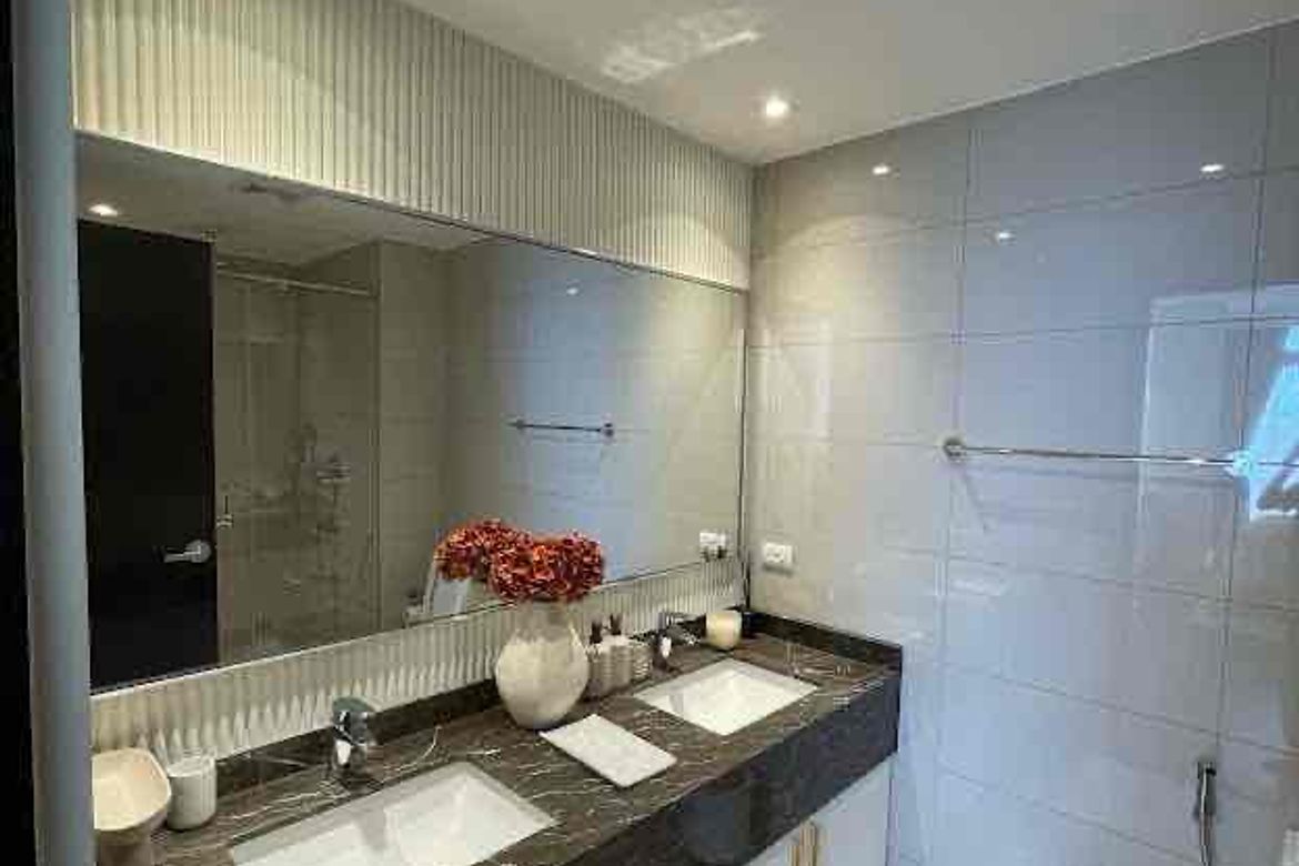 2 Bedroom Condo for Rent in East Gallery Place, BGC, Taguig, Metro Manila photo 3
