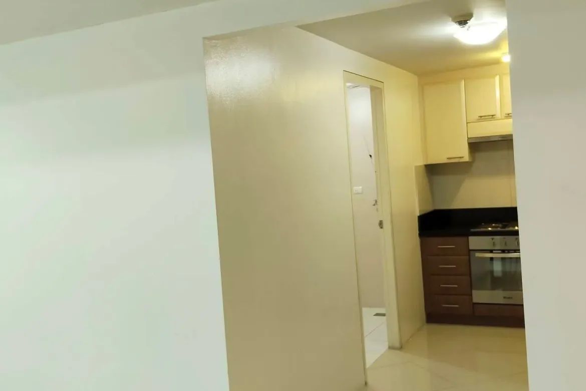 2 Bedroom Condo for Rent in EIGHT FORBESTOWN ROAD, Bagong Tanyag, Taguig, Metro Manila photo 4