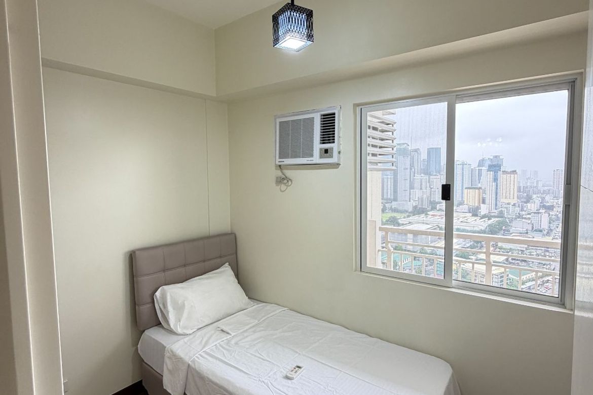 2 Bedroom Condo for Rent in Fairlane Residences, Kapitolyo, Pasig, Metro Manila near MRT-3 Boni photo 6