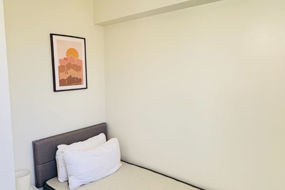 2 Bedroom Condo for Rent in Fairlane Residences, Kapitolyo, Pasig, Metro Manila near MRT-3 Boni photo 7