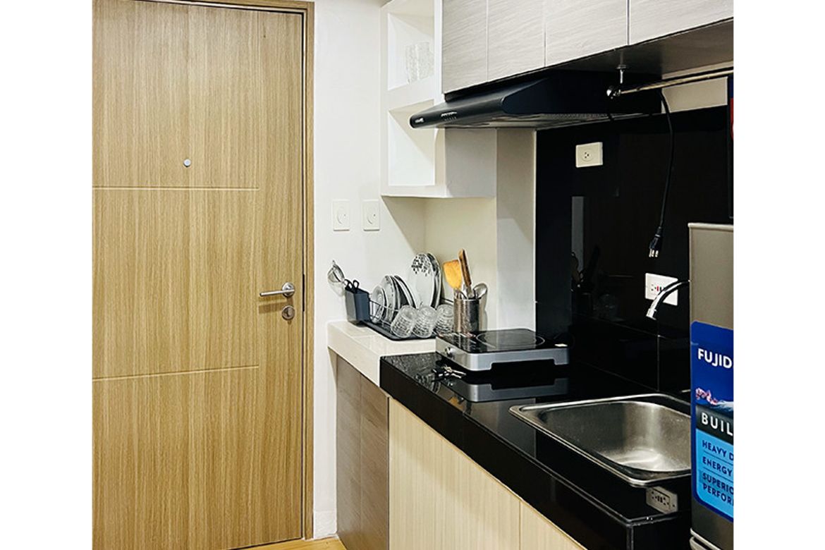 2 Bedroom Condo for Rent in Hope Residences, San Agustin, Trece Martires, Cavite photo 3