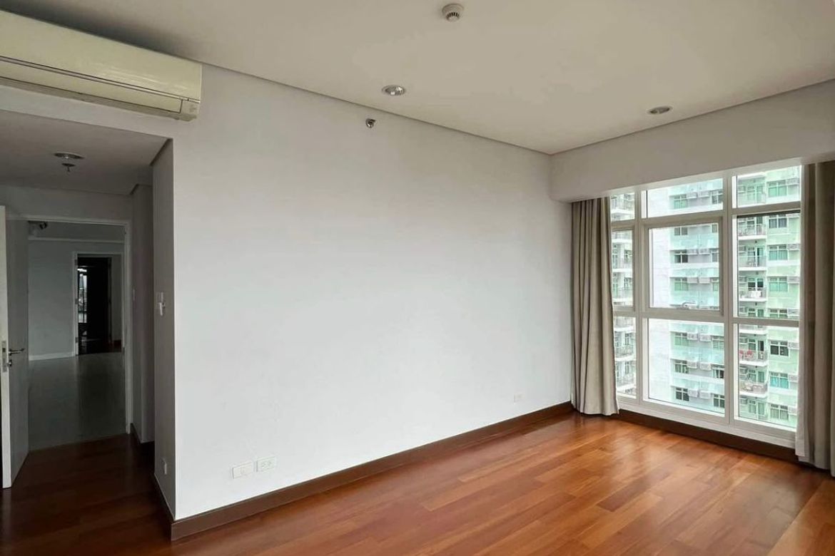 2 Bedroom Condo for Rent in Kaunlaran, Quezon City, Metro Manila near LRT-2 Betty Go-Belmonte photo 8