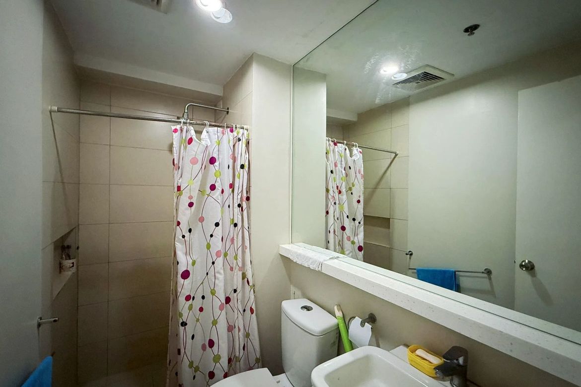 2 Bedroom Condo for Rent in Kaunlaran, Quezon City, Metro Manila near LRT-2 Betty Go-Belmonte photo 6