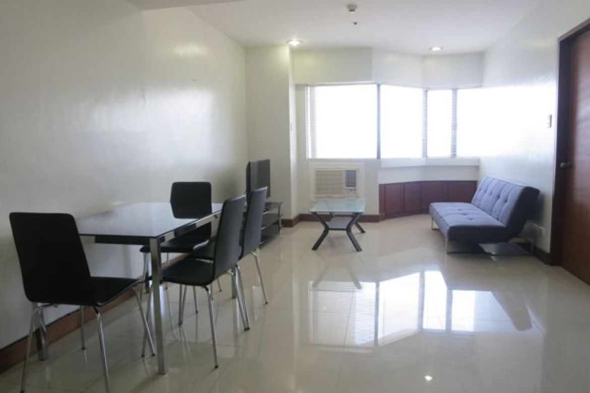 2 Bedroom Condo for Rent in Malate, Manila, Metro Manila near LRT-1 Vito Cruz