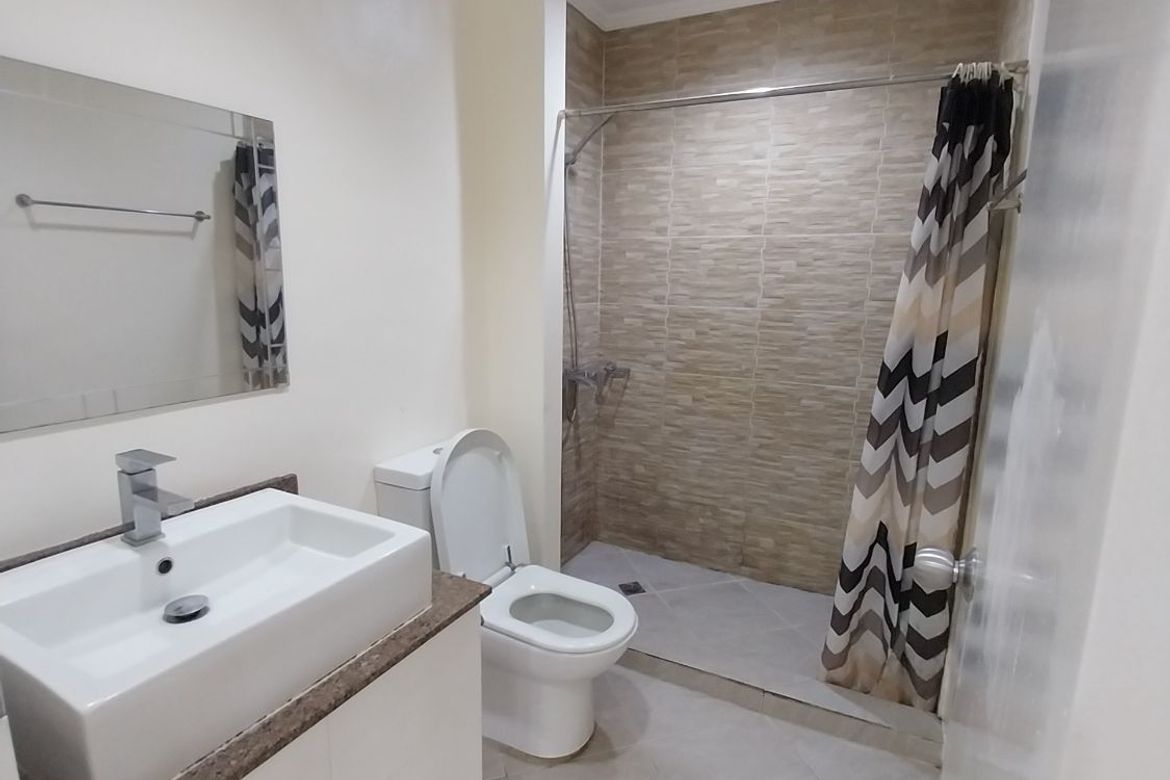 2 Bedroom Condo for Rent in Malate, Manila, Metro Manila near LRT-1 Vito Cruz photo 5