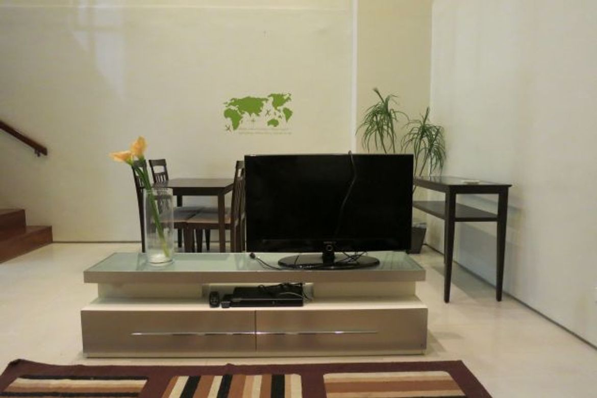 2 Bedroom Condo for Rent in Malate, Manila, Metro Manila near LRT-1 Vito Cruz photo 2