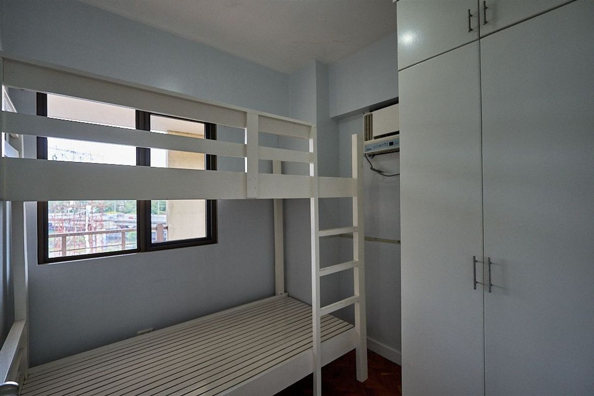 2 Bedroom Condo for Rent in Merville, Parañaque, Metro Manila photo 3