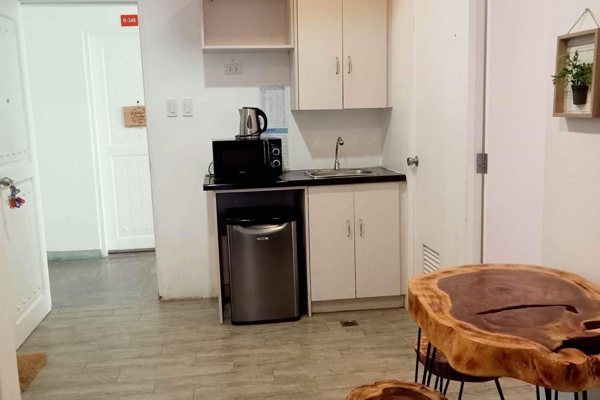 2 Bedroom Condo for Rent in Neogan, Tagaytay, Cavite photo 5