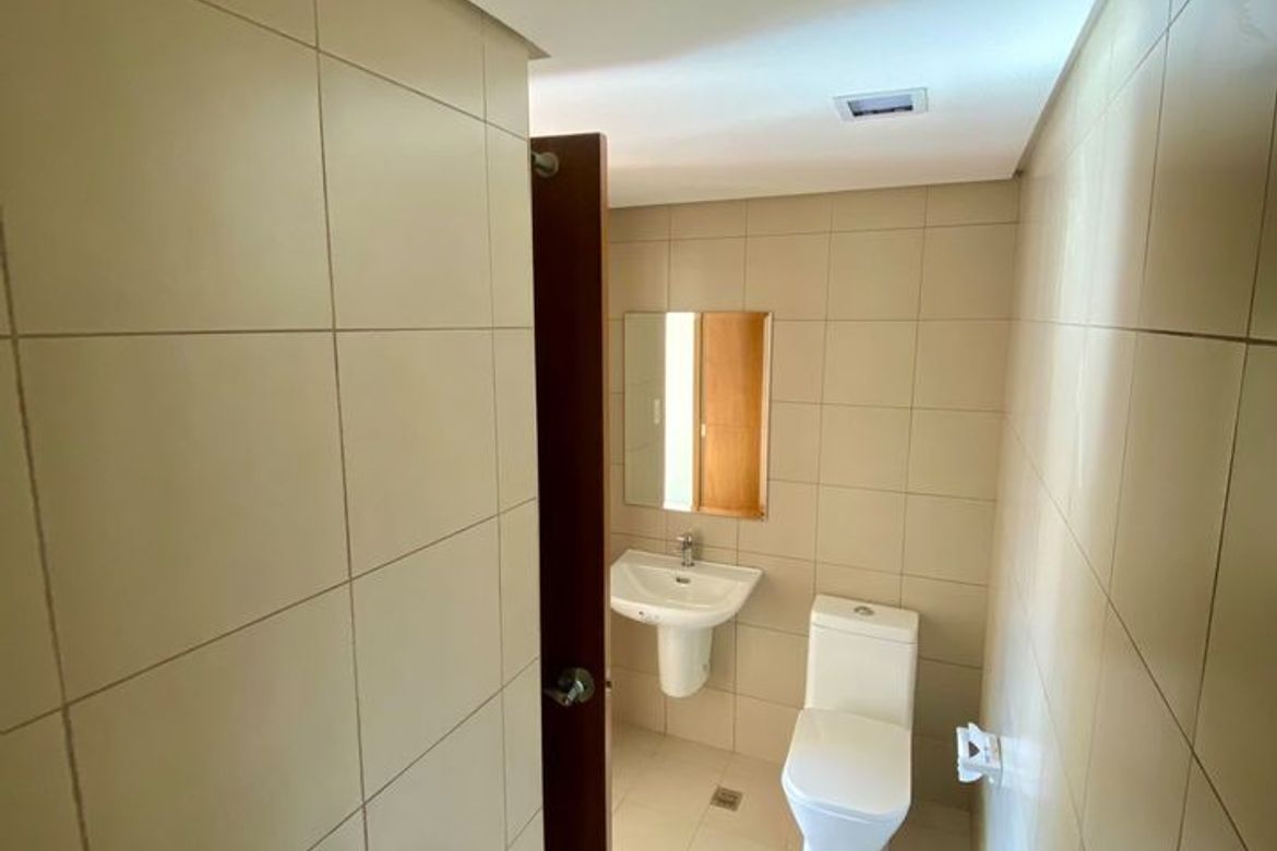 2 Bedroom Condo for Rent in Palm Beach West, Barangay 76, Pasay, Metro Manila near LRT-1 Libertad photo 6
