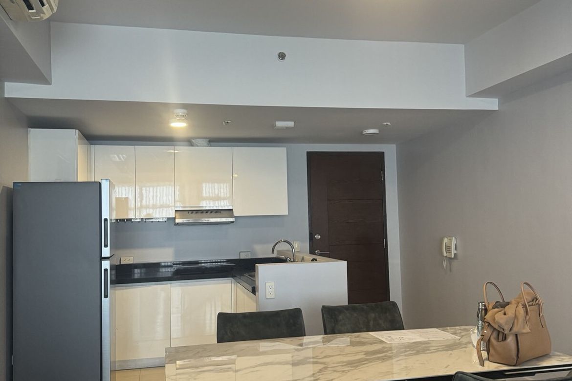2 Bedroom Condo for Rent in San Antonio, Pasig, Metro Manila near MRT-3 Ortigas photo 2