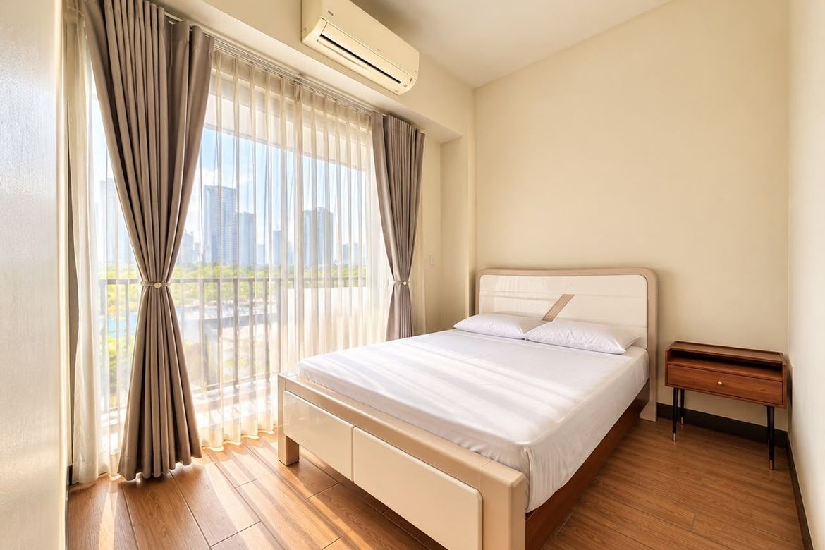 2 Bedroom Condo for Rent in St. Moritz Private Estate, BGC, Taguig, Metro Manila photo 7