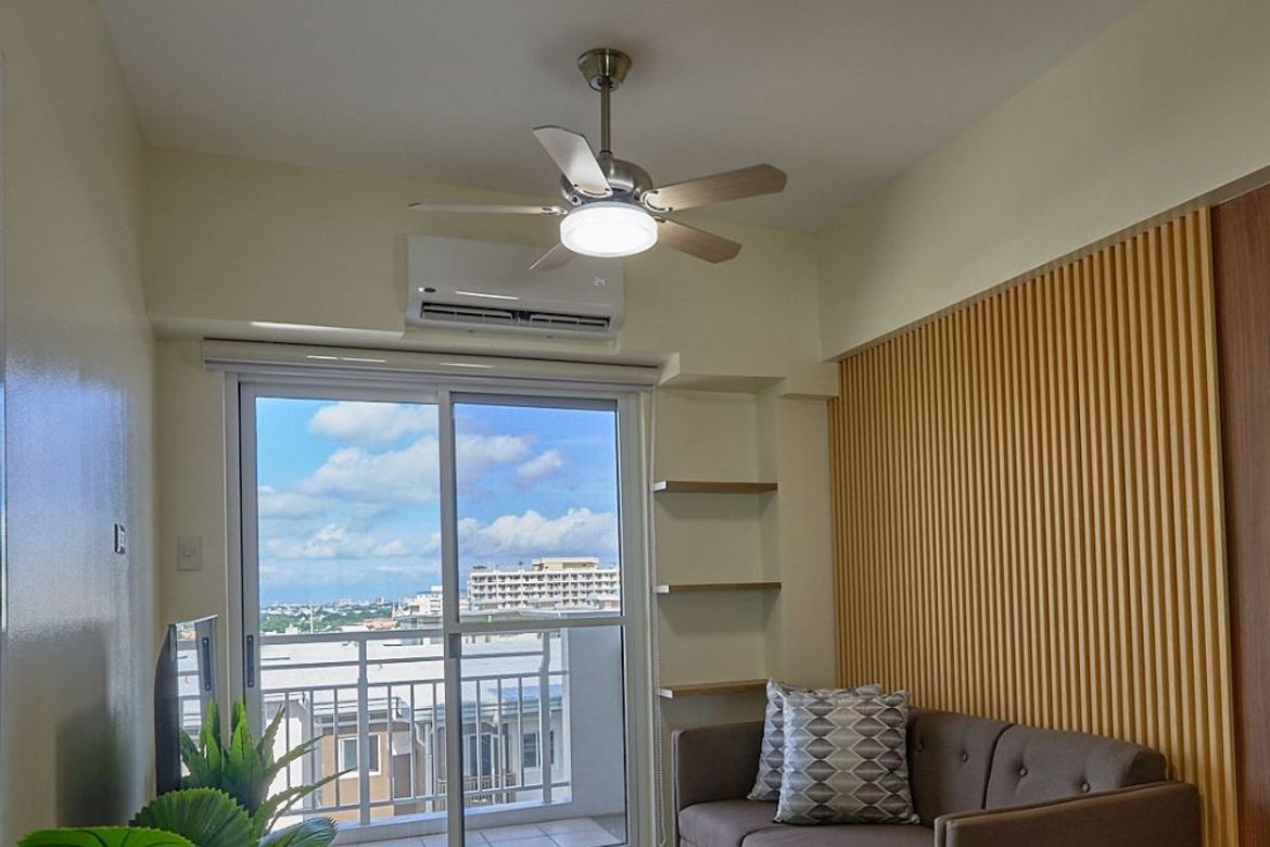 2 Bedroom Condo for Rent in The Atherton, San Antonio, Parañaque, Metro Manila photo 2