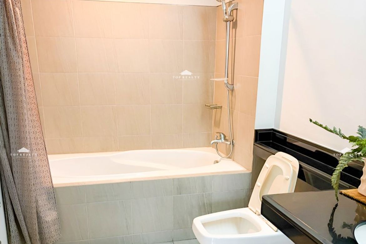 2 Bedroom Condo for Rent in The Residences at Greenbelt, San Lorenzo, Makati, Metro Manila near MRT-3 Ayala photo 6