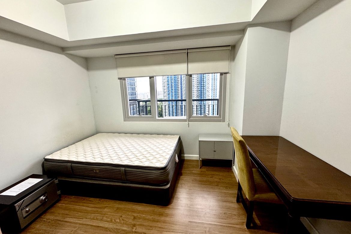 2 Bedroom Condo for Rent in Two Maridien, BGC, Taguig, Metro Manila photo 8