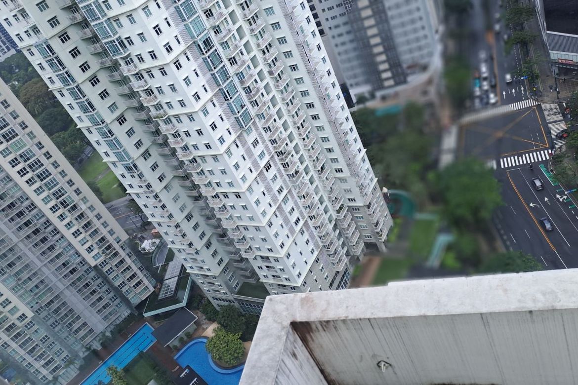 2 Bedroom Condo for Rent in Two Serendra, BGC, Taguig, Metro Manila photo 5