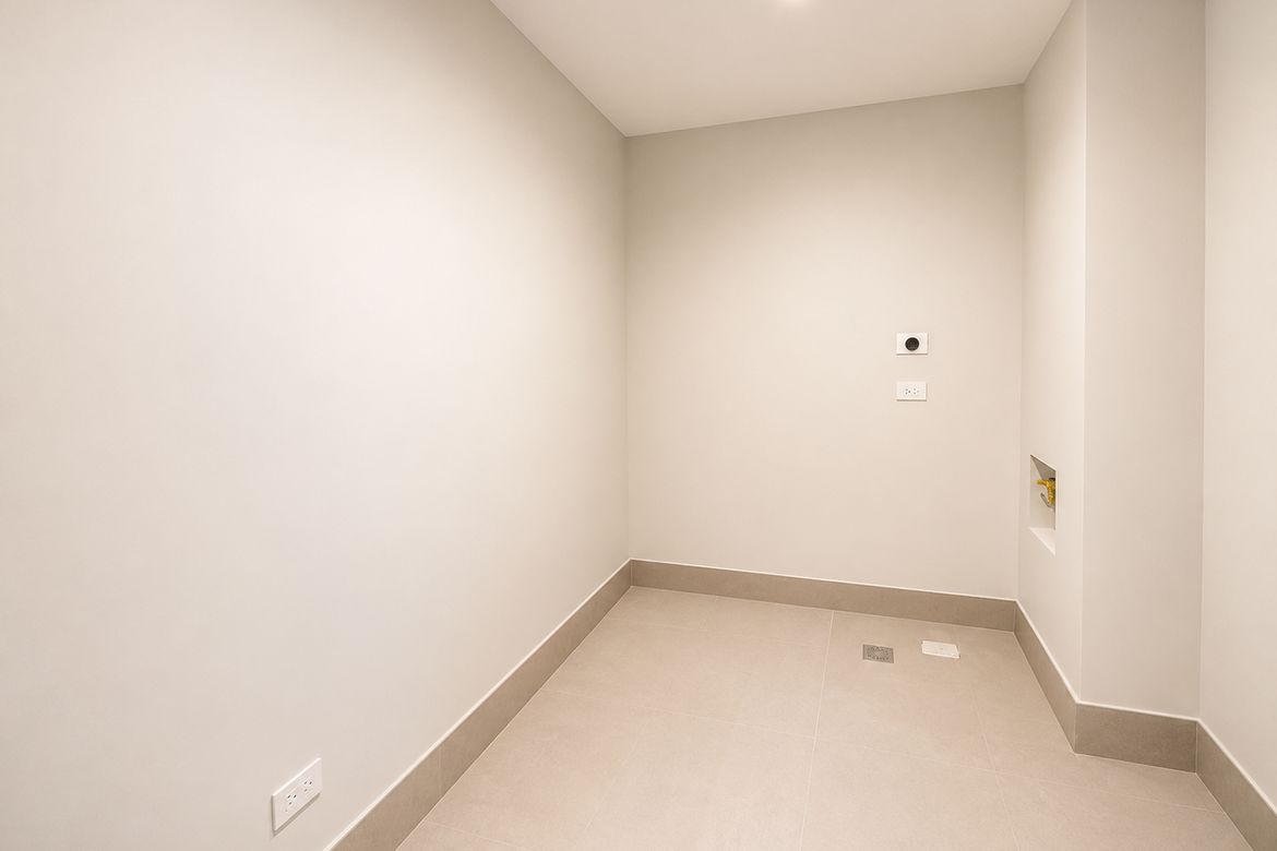 2 Bedroom Condo for Sale in 8 Benitez Suites, Bagong Lipunan Ng Crame, Quezon City, Metro Manila near LRT-2 Betty Go-Belmonte – photo 6