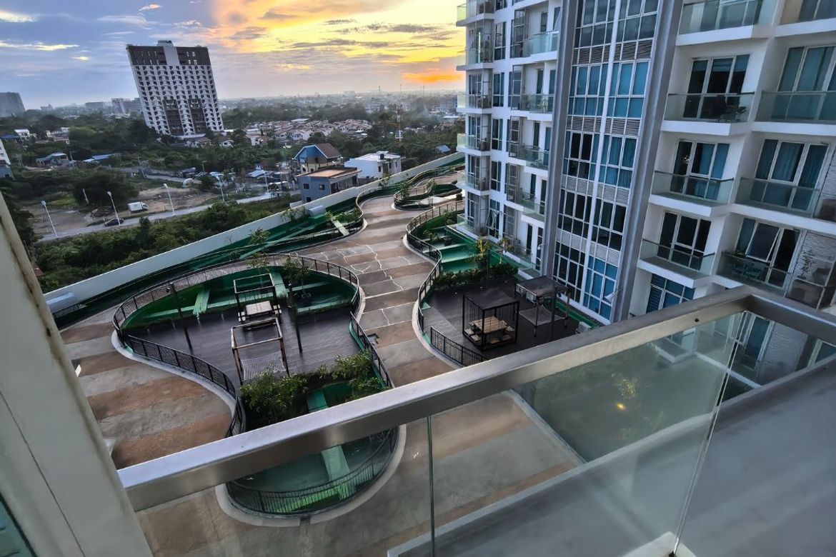 2 Bedroom Condo for Sale in 8 Newtown Boulevard, Mactan, Lapu-Lapu, Cebu – photo 4