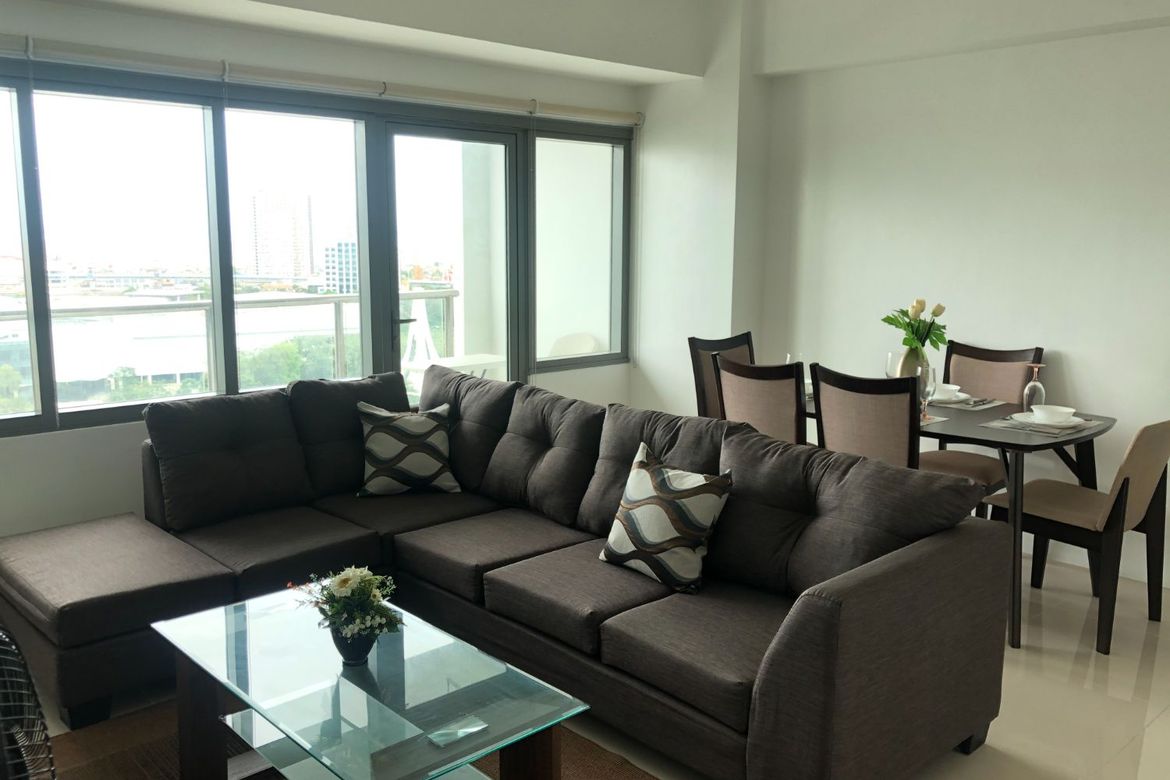 2 Bedroom Condo for Sale in Alabang, Muntinlupa, Metro Manila