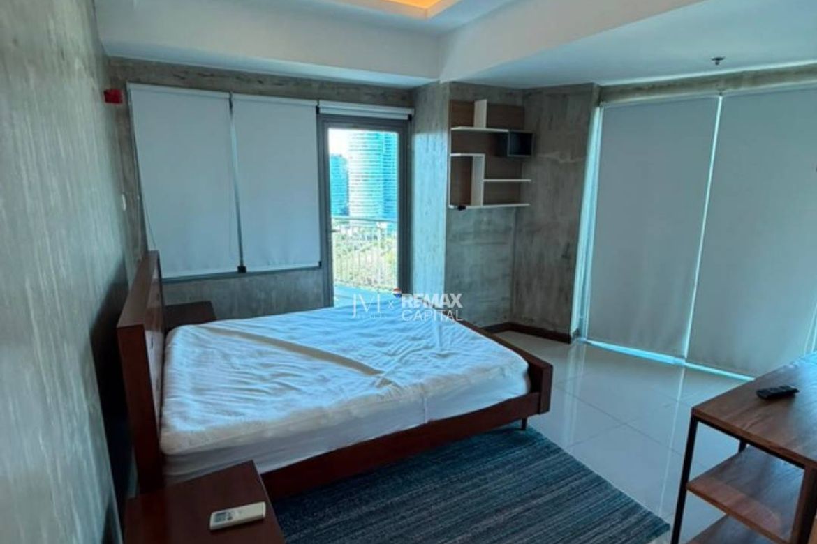 2 Bedroom Condo for Sale in Alabang, Muntinlupa, Metro Manila – photo 7