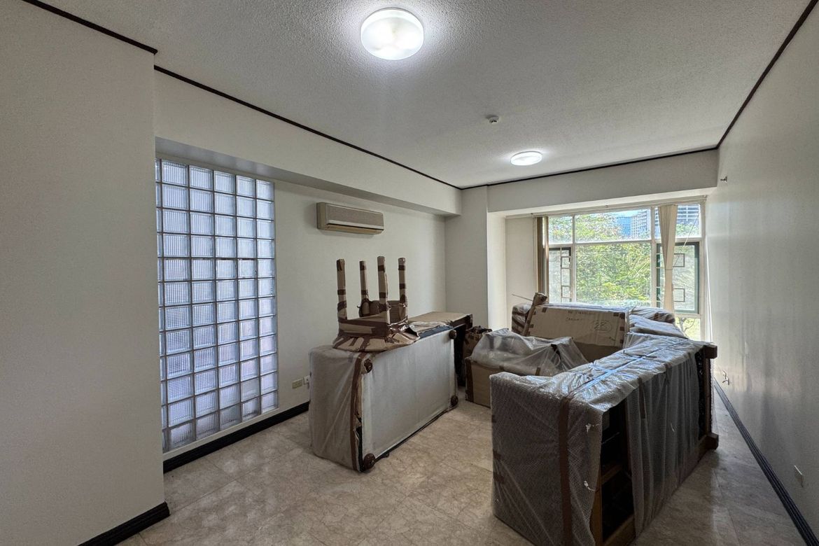 2 Bedroom Condo for Sale in Alabang, Muntinlupa, Metro Manila