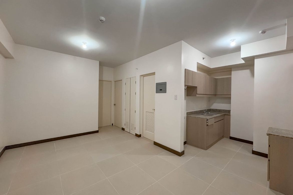 2 Bedroom Condo for Sale in Allegra Garden Place, Bagong Ilog, Pasig, Metro Manila