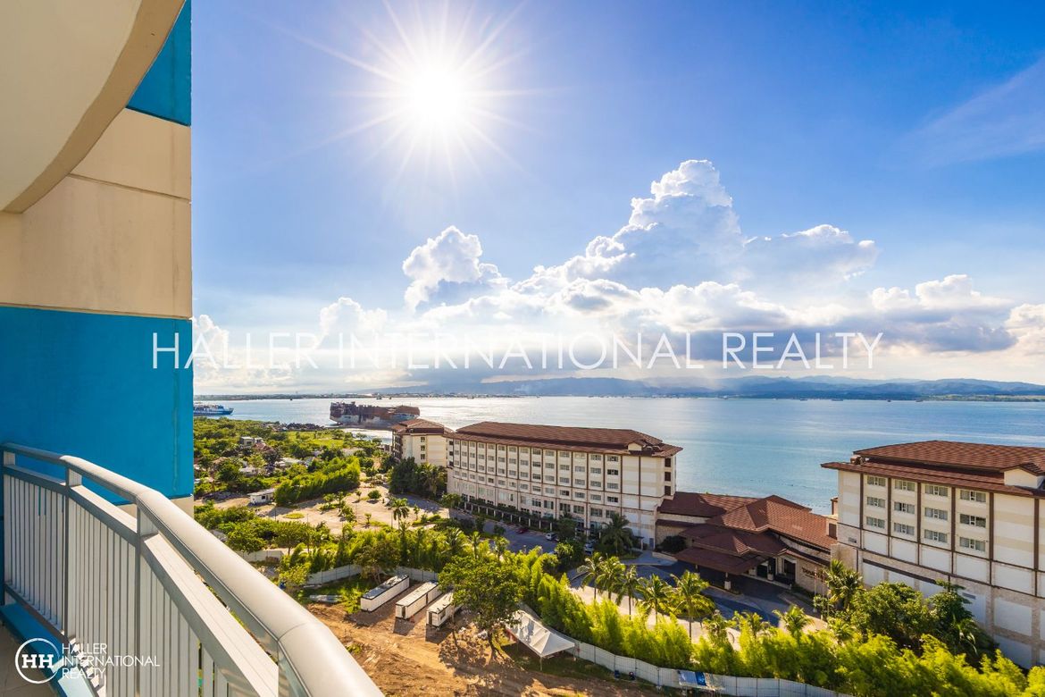 2 Bedroom Condo for Sale in AmiSa Private Residences, Punta Engaño, Lapu-Lapu, Cebu