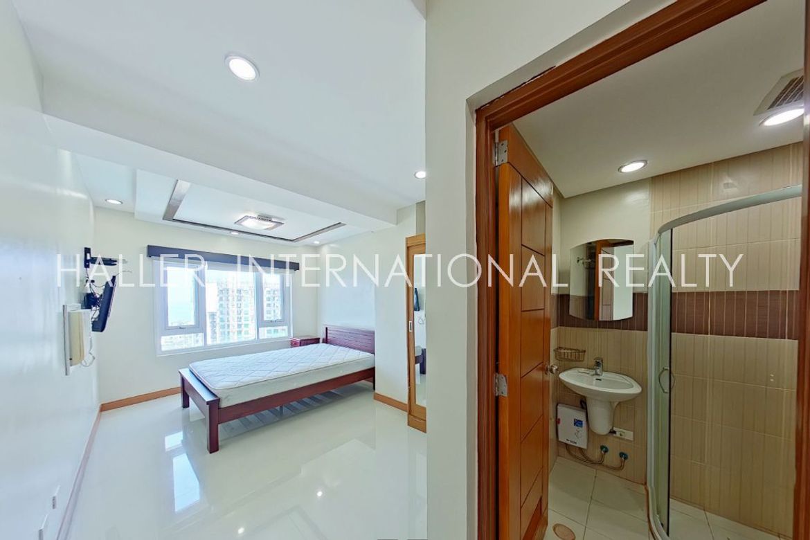 2 Bedroom Condo for Sale in AmiSa Private Residences, Punta Engaño, Lapu-Lapu, Cebu – photo 6