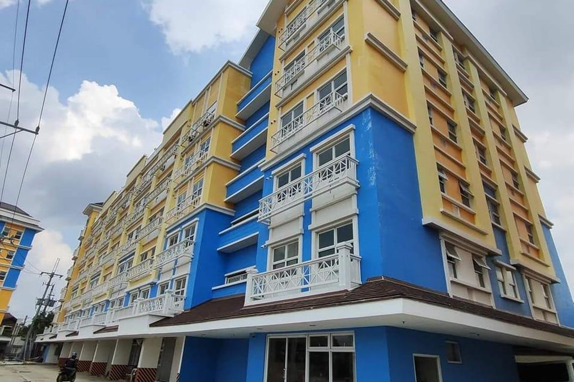 2 Bedroom Condo for Sale in Anabu II-B, Imus, Cavite