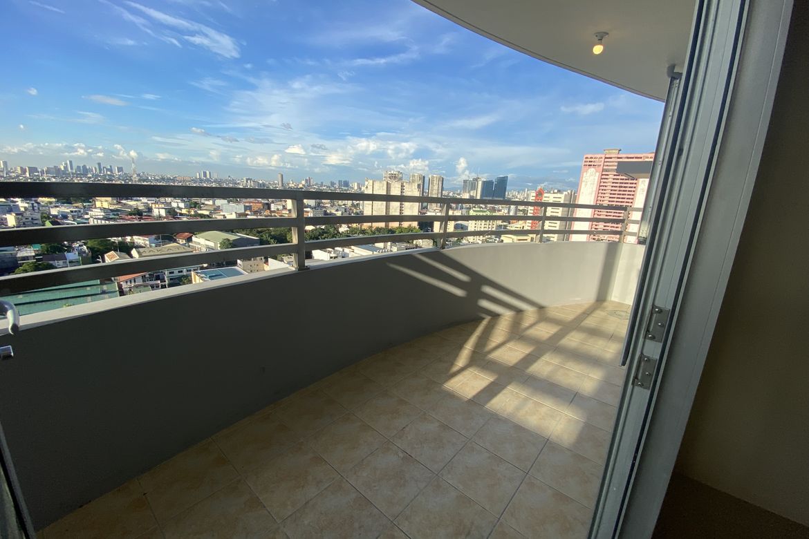 2 Bedroom Condo for Sale in Avida Towers Asten, San Antonio, Makati City – photo 8