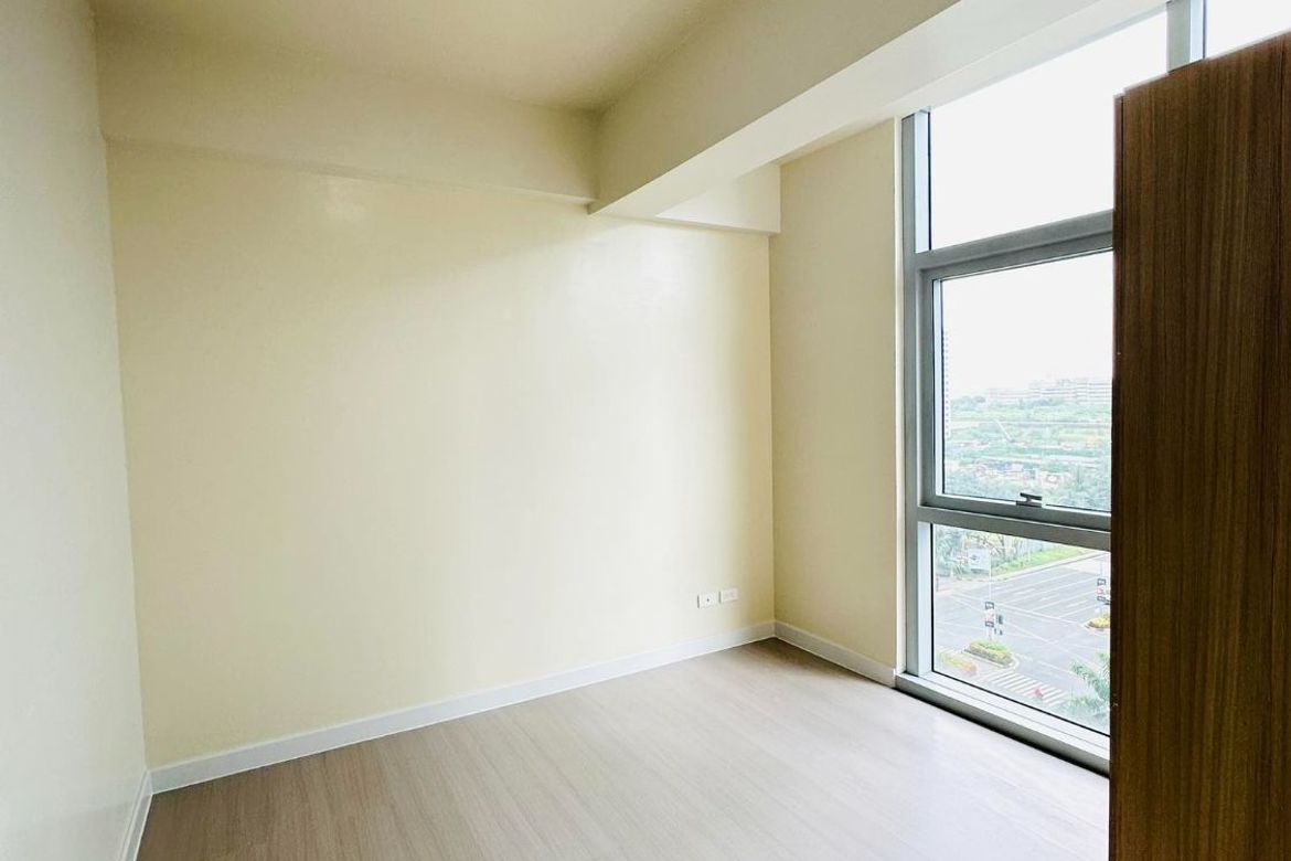 2 Bedroom Condo for Sale in Baclaran, Parañaque, Metro Manila near LRT-1 EDSA – photo 6
