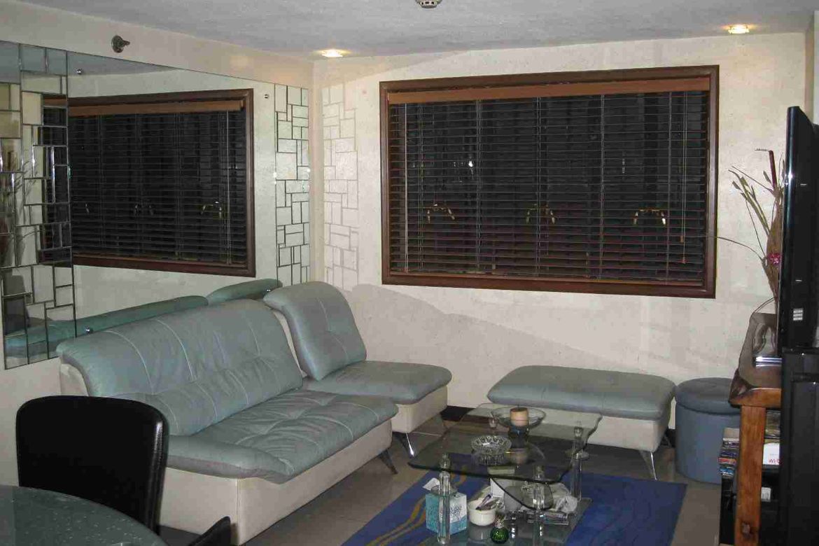 2 Bedroom Condo for Sale in Bagong Lipunan Ng Crame, Quezon City, Metro Manila near MRT-3 Santolan