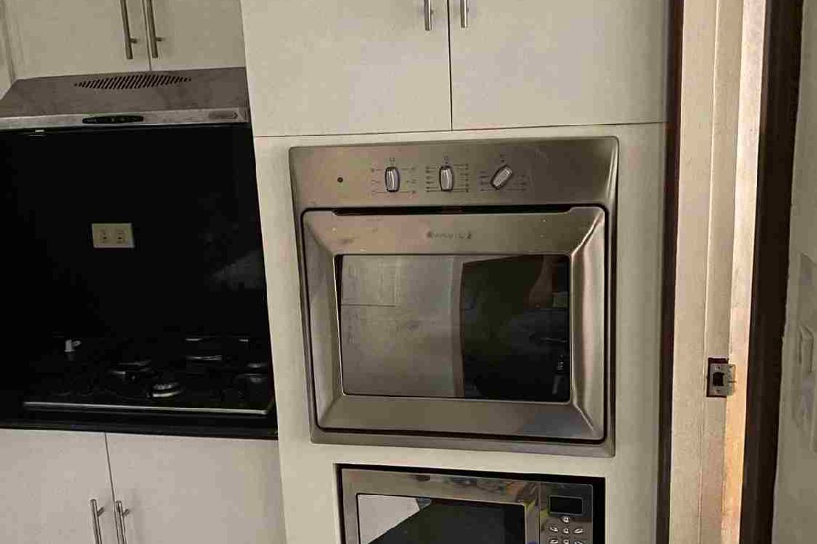 2 Bedroom Condo for Sale in Bagong Lipunan Ng Crame, Quezon City, Metro Manila near MRT-3 Santolan – photo 4