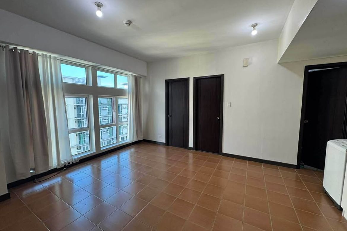 2 Bedroom Condo for Sale in Bangkal, Makati, Metro Manila near MRT-3 Magallanes – photo 3