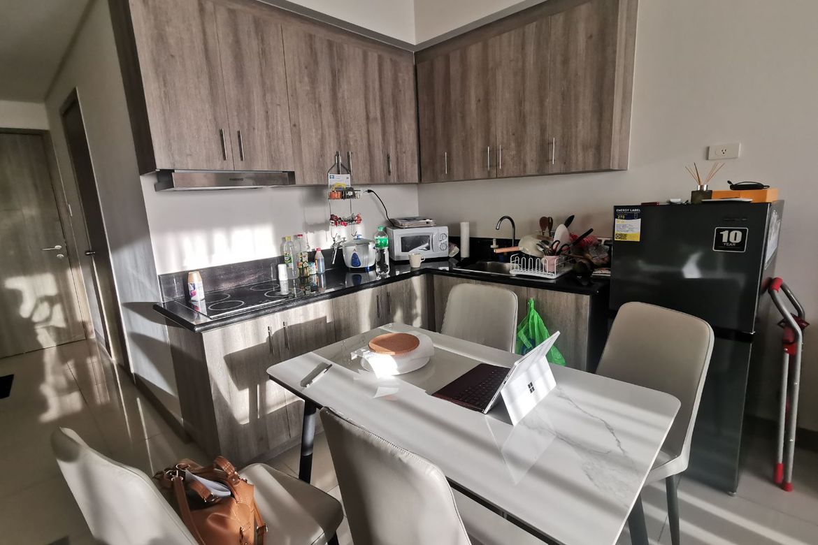 2 Bedroom Condo for Sale in Barangay 13, Pasay, Metro Manila near LRT-1 Gil Puyat – photo 3