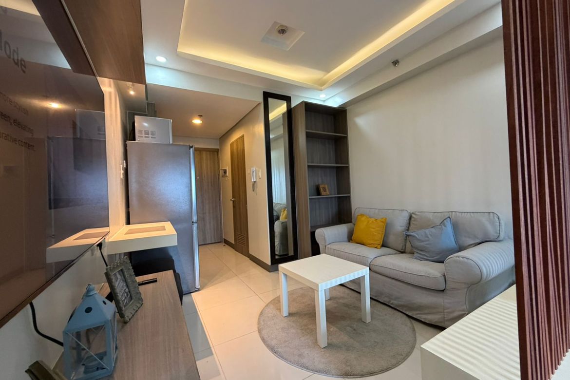 2 Bedroom Condo for Sale in Barangay 7, Pasay, Metro Manila near LRT-1 Gil Puyat – photo 2