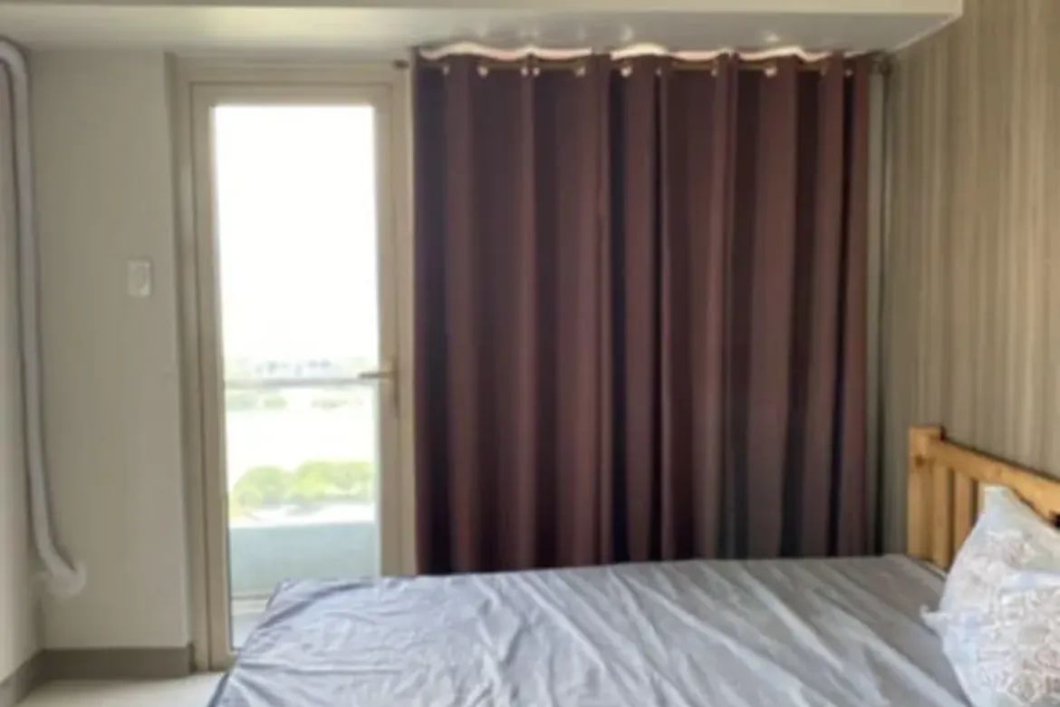 2 Bedroom Condo for Sale in Barangay 7, Pasay, Metro Manila near LRT-1 Gil Puyat